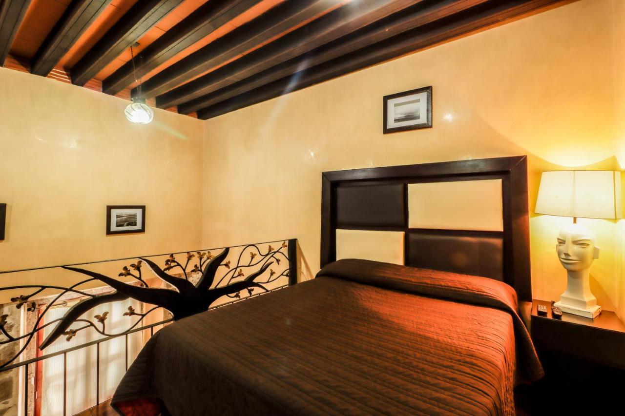 Hotel La Siesta Del Fauno 莫雷利亚 外观 照片