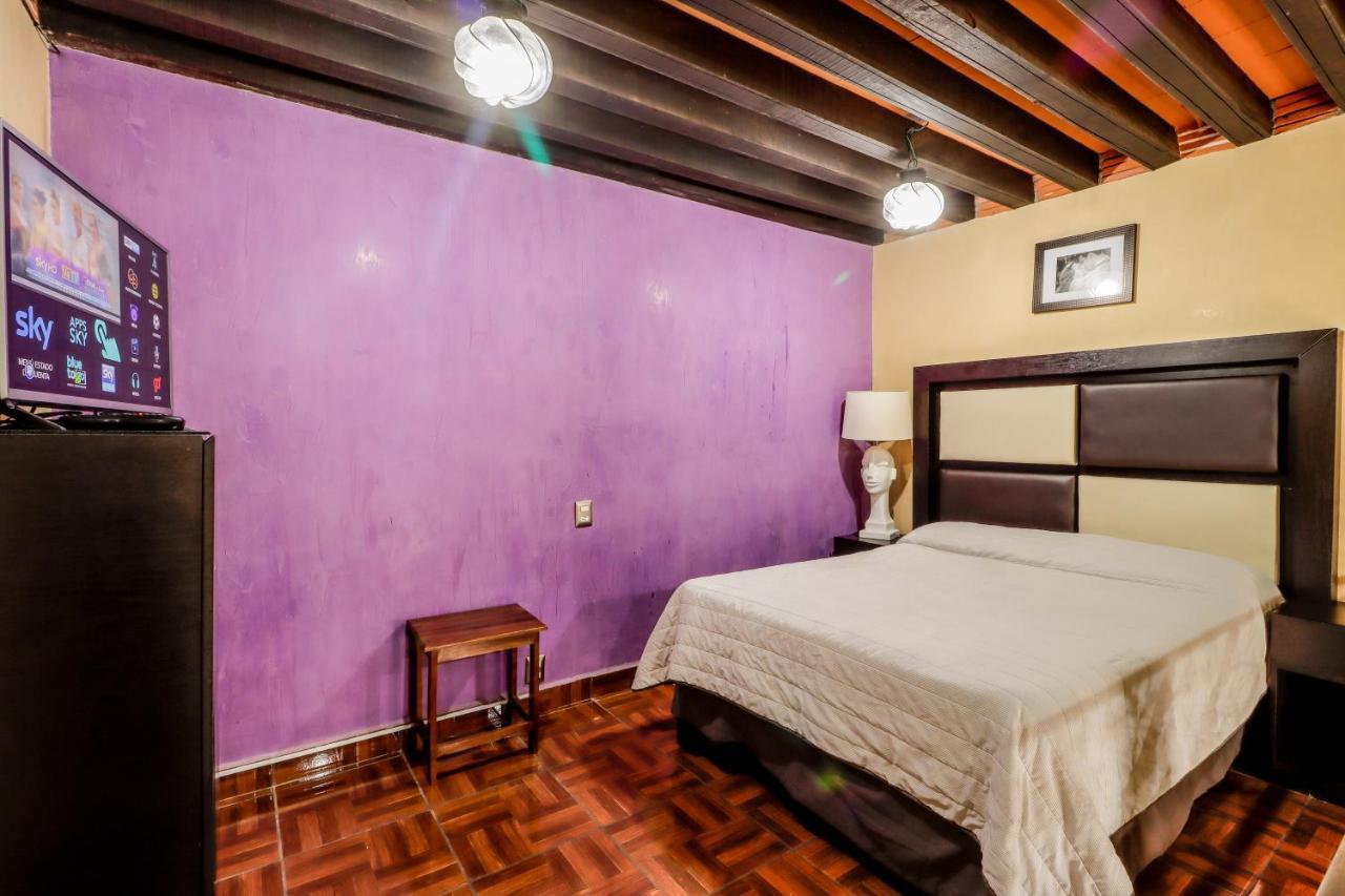 Hotel La Siesta Del Fauno 莫雷利亚 外观 照片